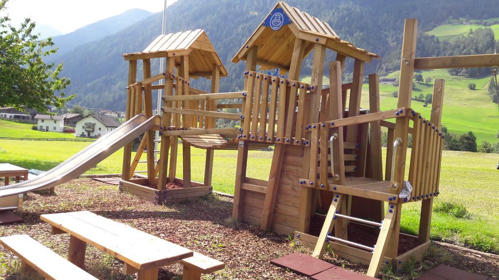 Hotel Steuxner Neustift im Stubaital Exterior photo